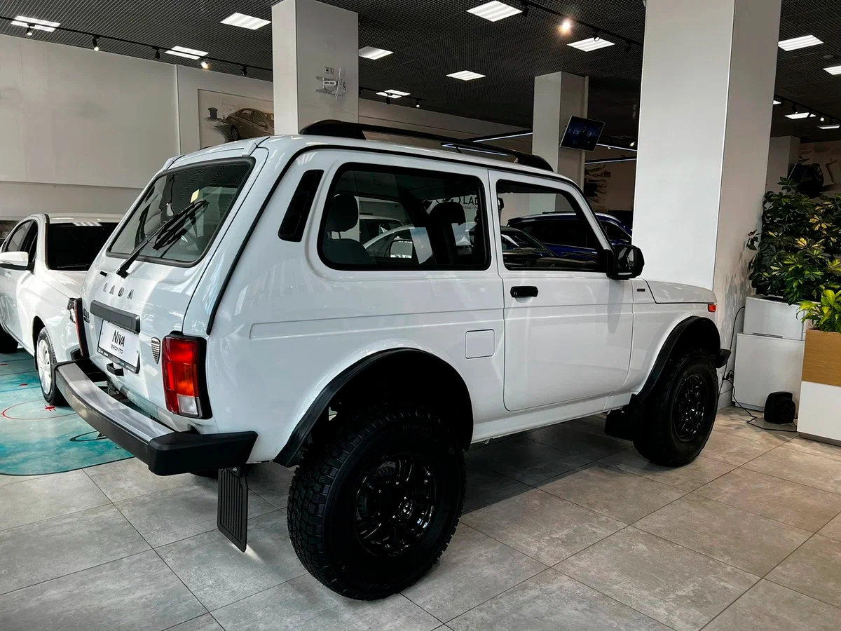 Lada Niva Legend Bronto - фото №3