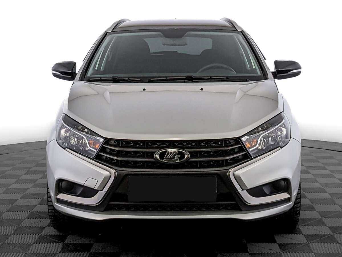 Lada (ВАЗ) Vesta SW, 2022 - фото №2